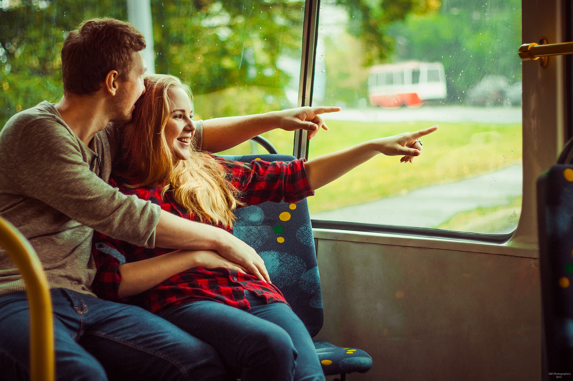Average Charter Bus Rates and More, What To Check Before Chartering a Bus